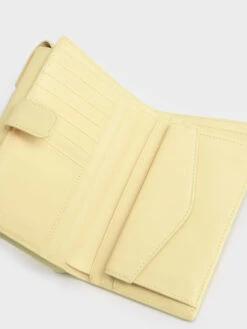 Sabrina Envelope Phone Pouch -Charles & Keith 2022 L3 CK6 70770558 95 8