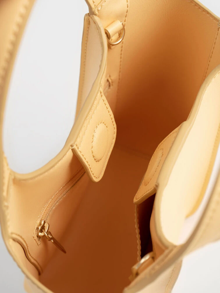 Arlys Tote Bag 8 Arlys Tote Bag - Image 8